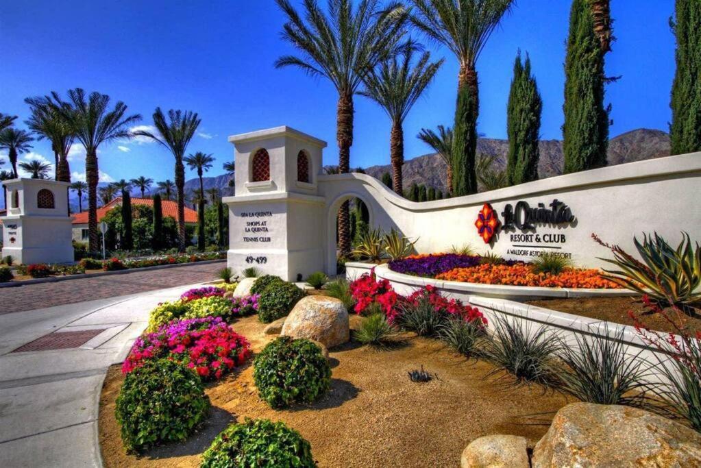 Legacy Villas Deluxe King Casita-Studio,Mountain Views,Pools, Spas, Fountains La Quinta Exterior photo