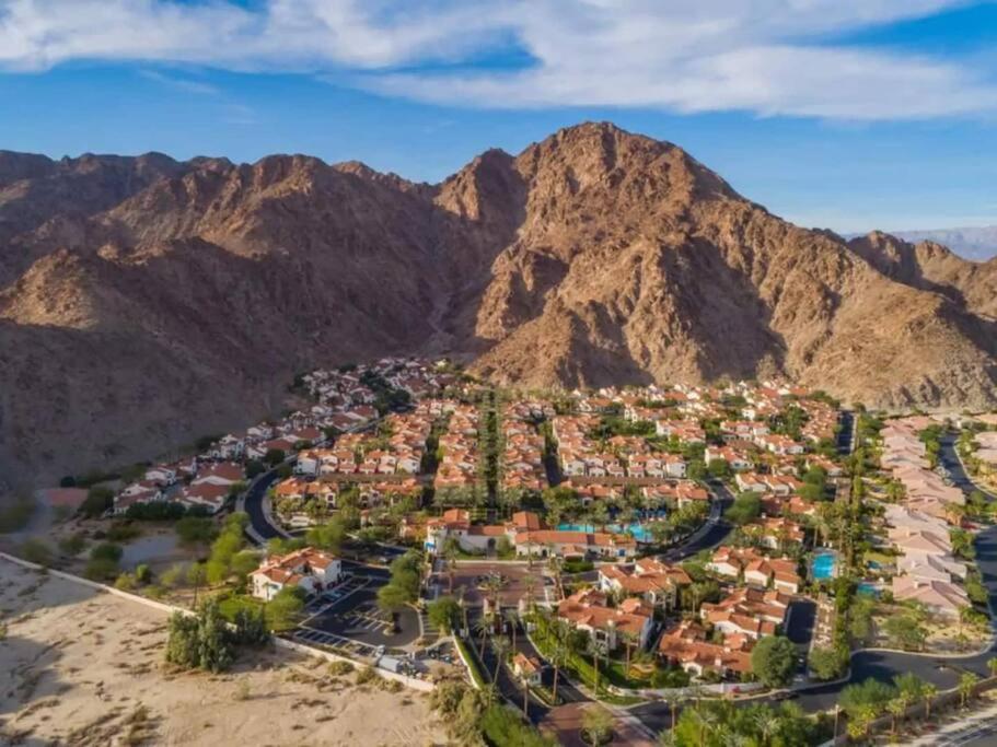 Legacy Villas Deluxe King Casita-Studio,Mountain Views,Pools, Spas, Fountains La Quinta Exterior photo