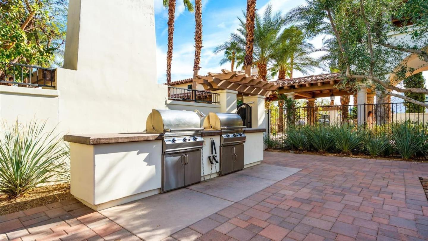 Legacy Villas Deluxe King Casita-Studio,Mountain Views,Pools, Spas, Fountains La Quinta Exterior photo